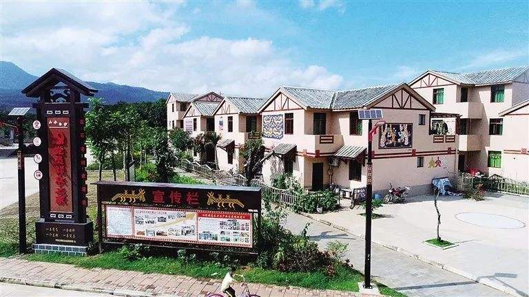美丽乡村建设中电动葫芦的应用